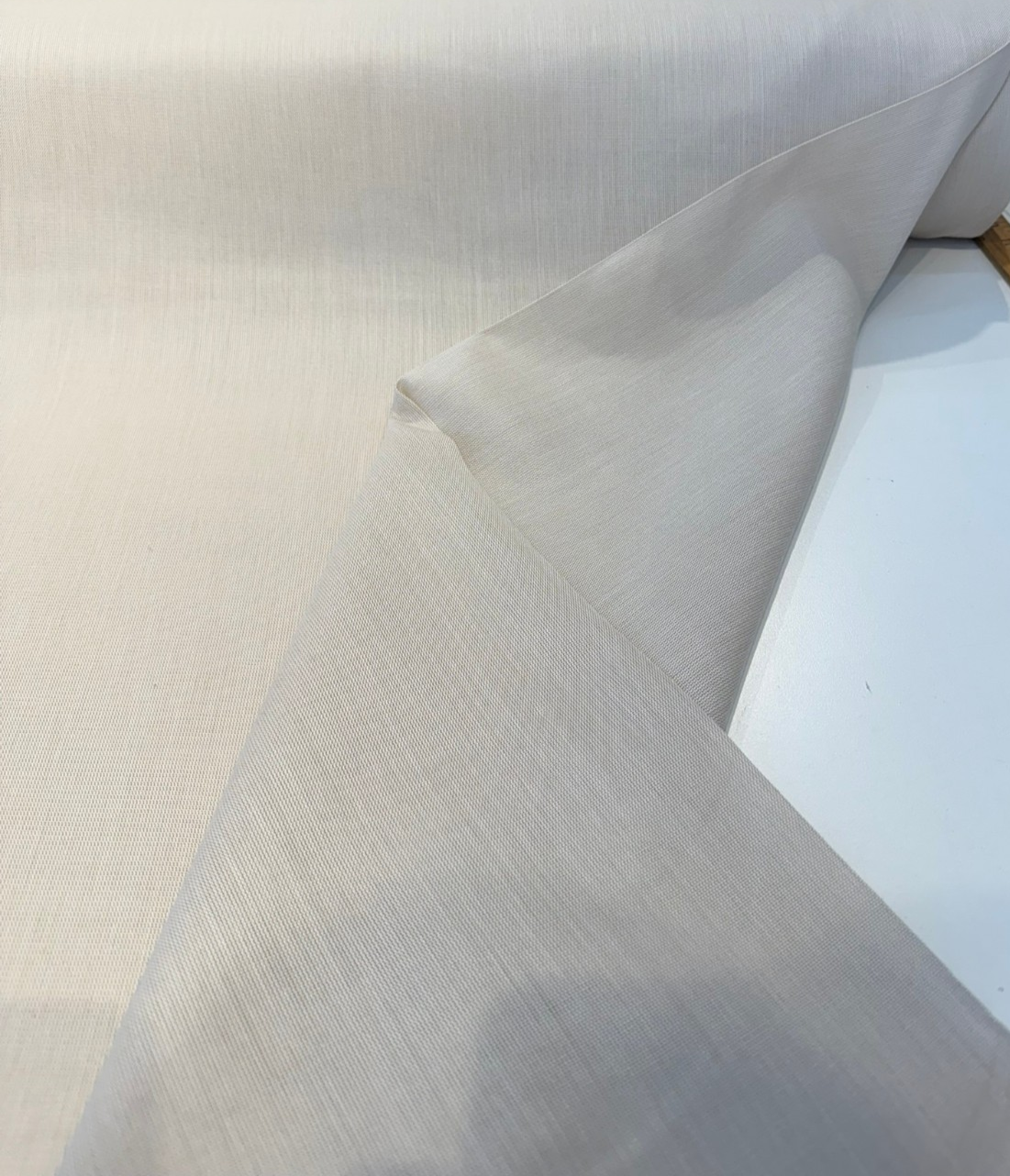 Sunbrella Outdoor 100 Percent Acrylic Fabric - Vortex Parchment Sheer, Parchment, 118" Width (1 Yard)