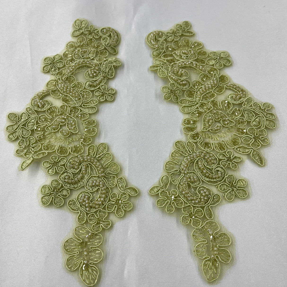Beaded Corded Floral Lace Applique Pair
