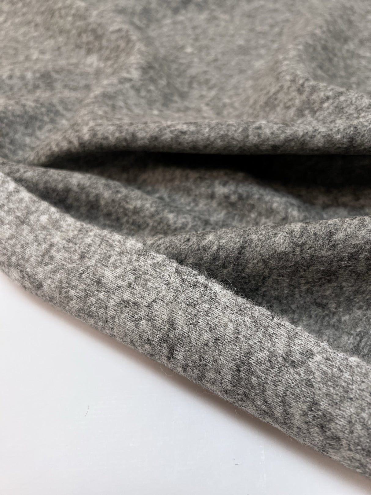 Wool Knit Melange Gray