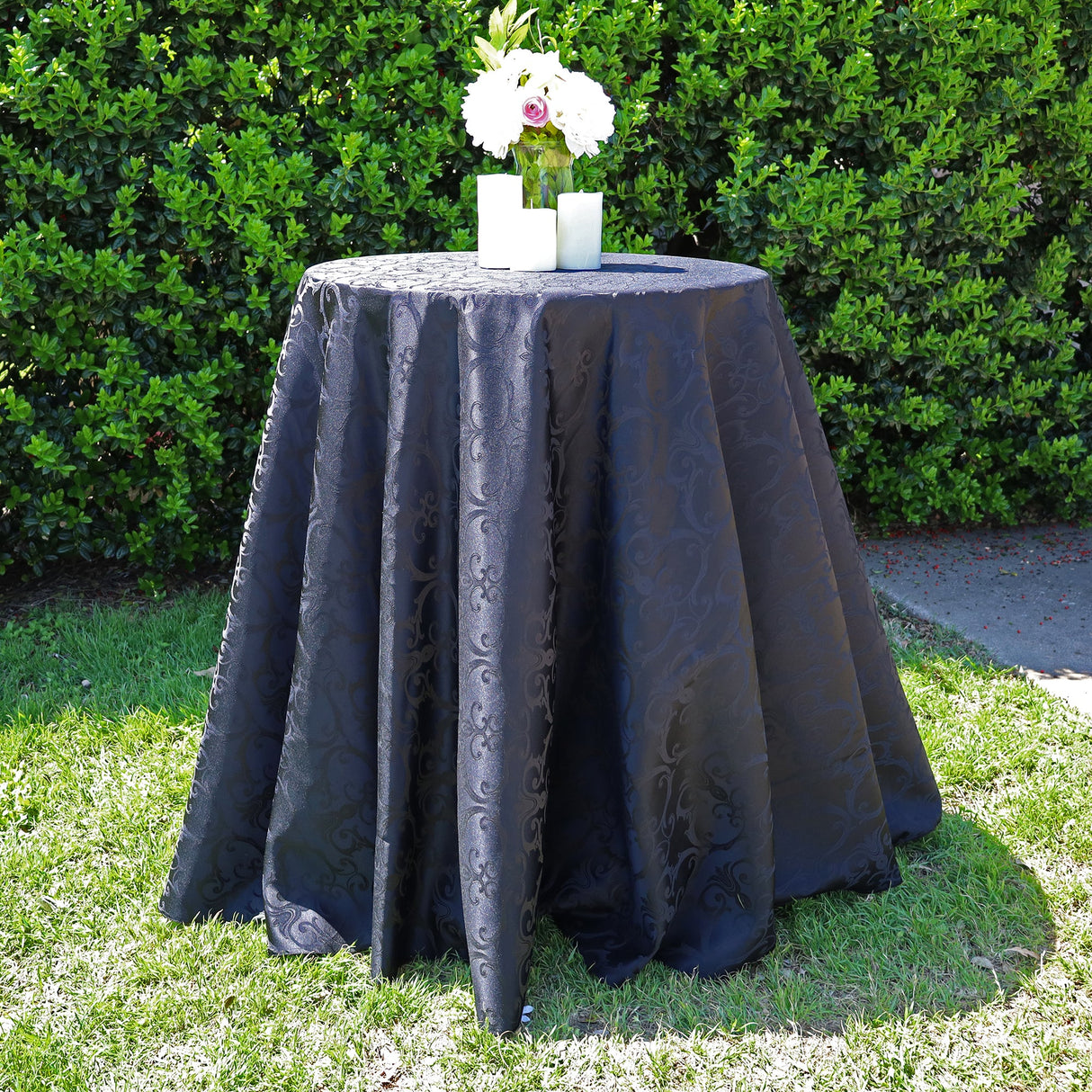 Round Jacquard Damask Polyester Tablecloth 120 Black