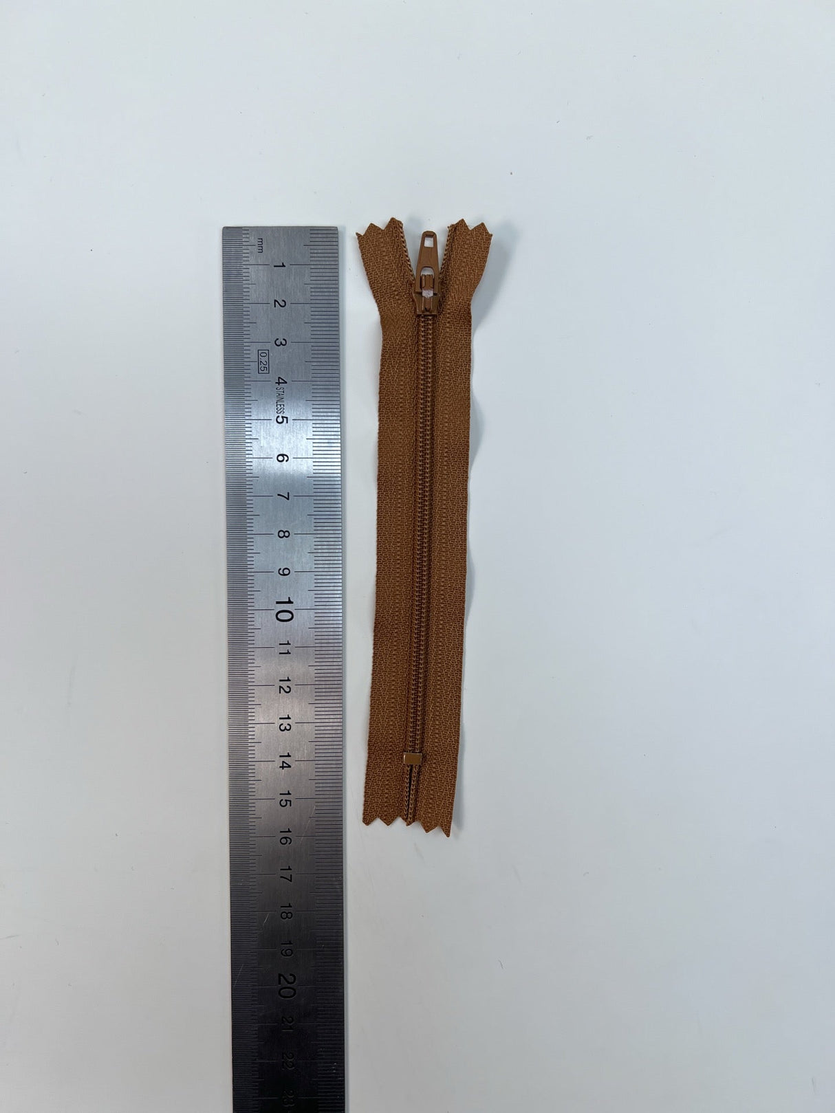 Brown Polyamid Sewing Notions