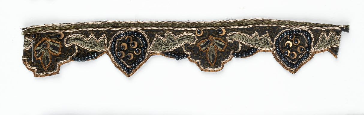 Beaded Indian Trim Black 1.3"