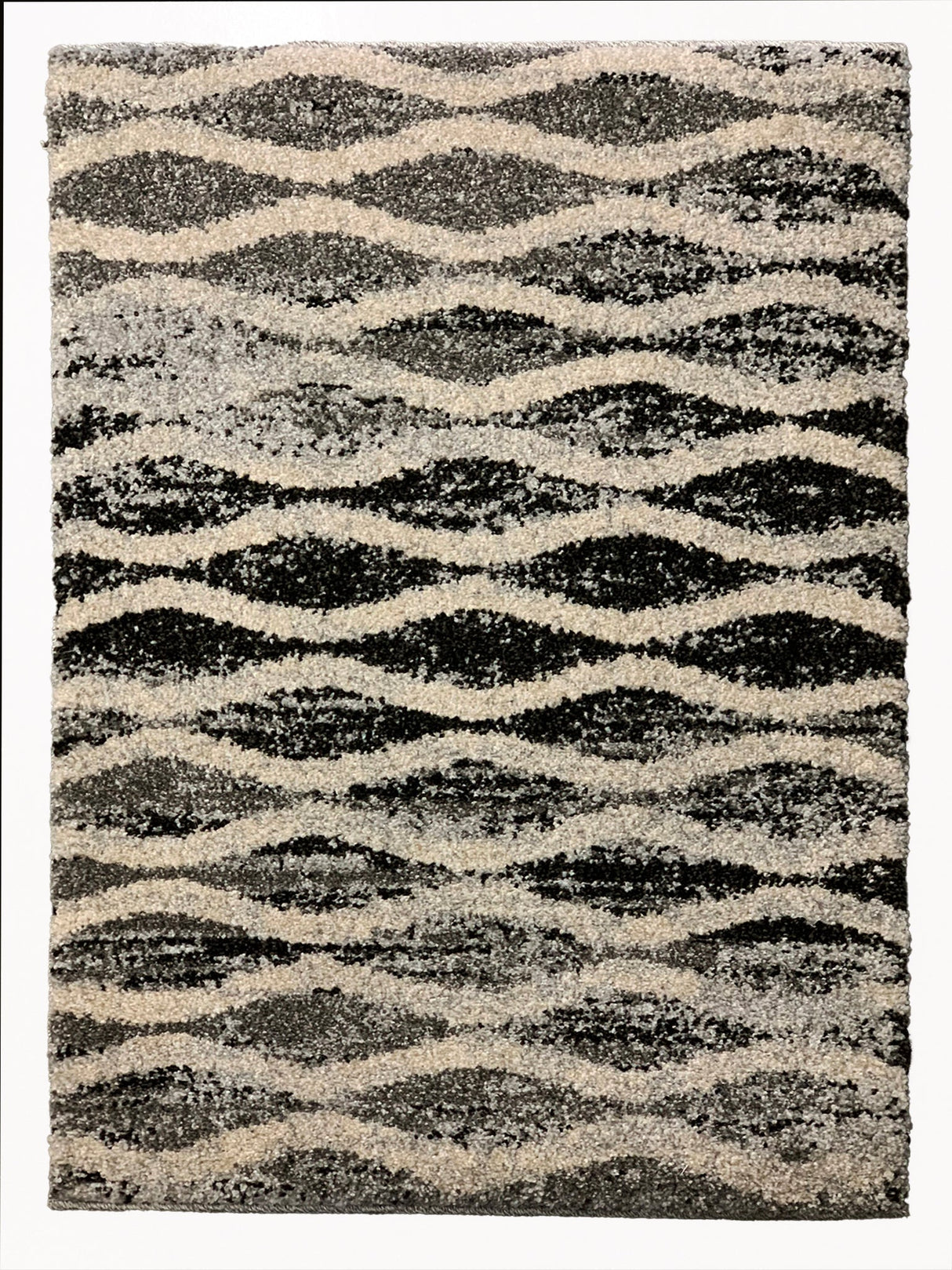 Plush Gray Tone Curve Design Polypropylene Fabric - Gray Curve Design, Area Rug, 1" High Pile (1 Piece)