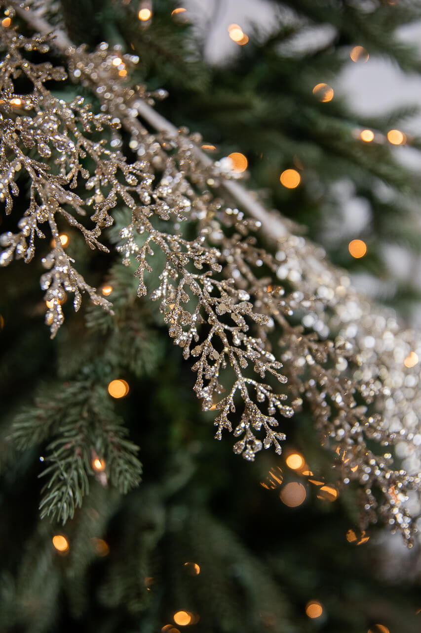 White Glitter Artemisia Garland 48 Inch Sequin Holiday Decoration
