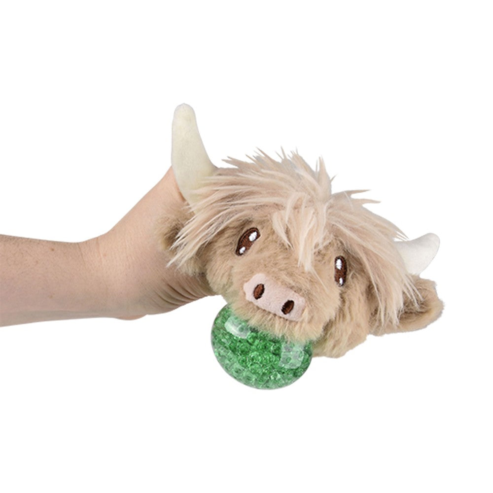 Highland Cow Squeezy Bead Plush Ball (1 DSP)