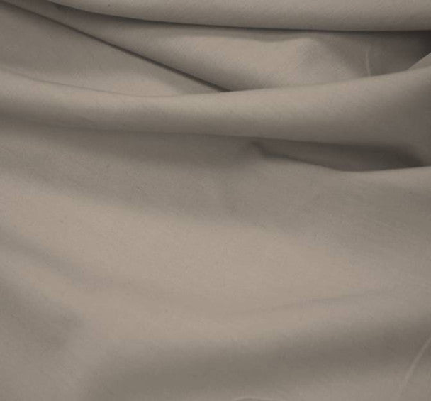Broadcloth Solid Grey Fabric 65/35 Poly Cotton, 58/60" Wide Lightweight Woven Apparel & Home Decor Fabric 1 Yard