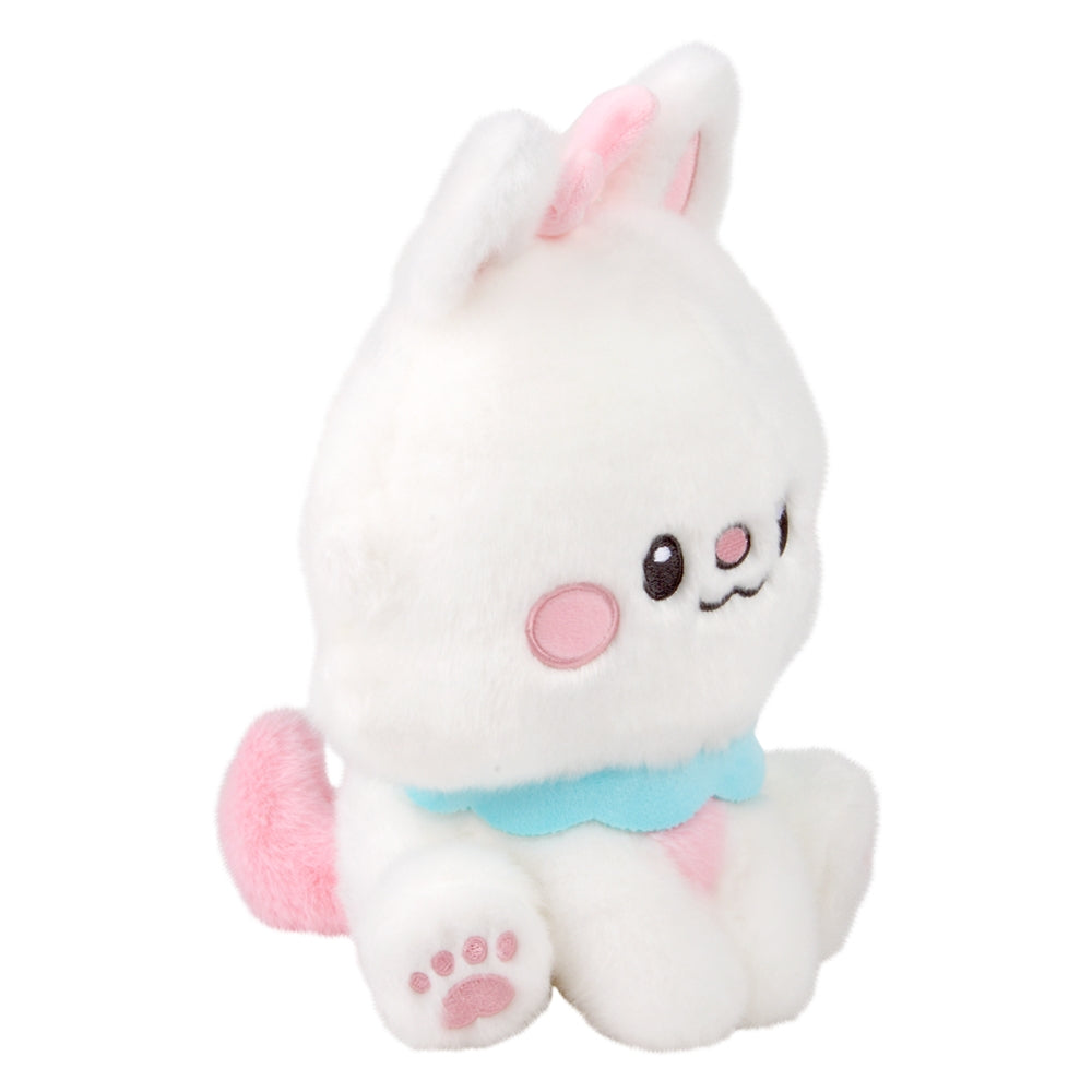 Plush Sitting Cat With Bow 9"