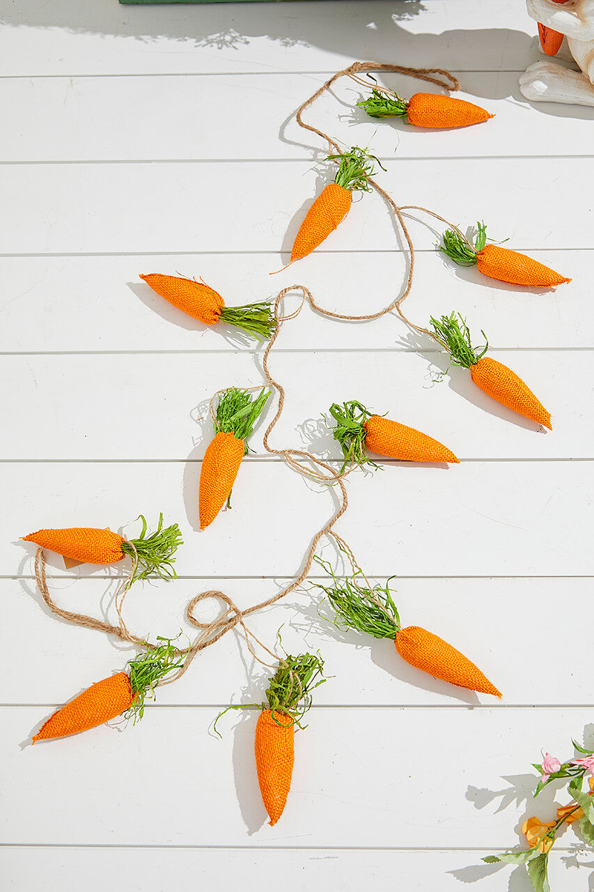 5' Carrot Garland