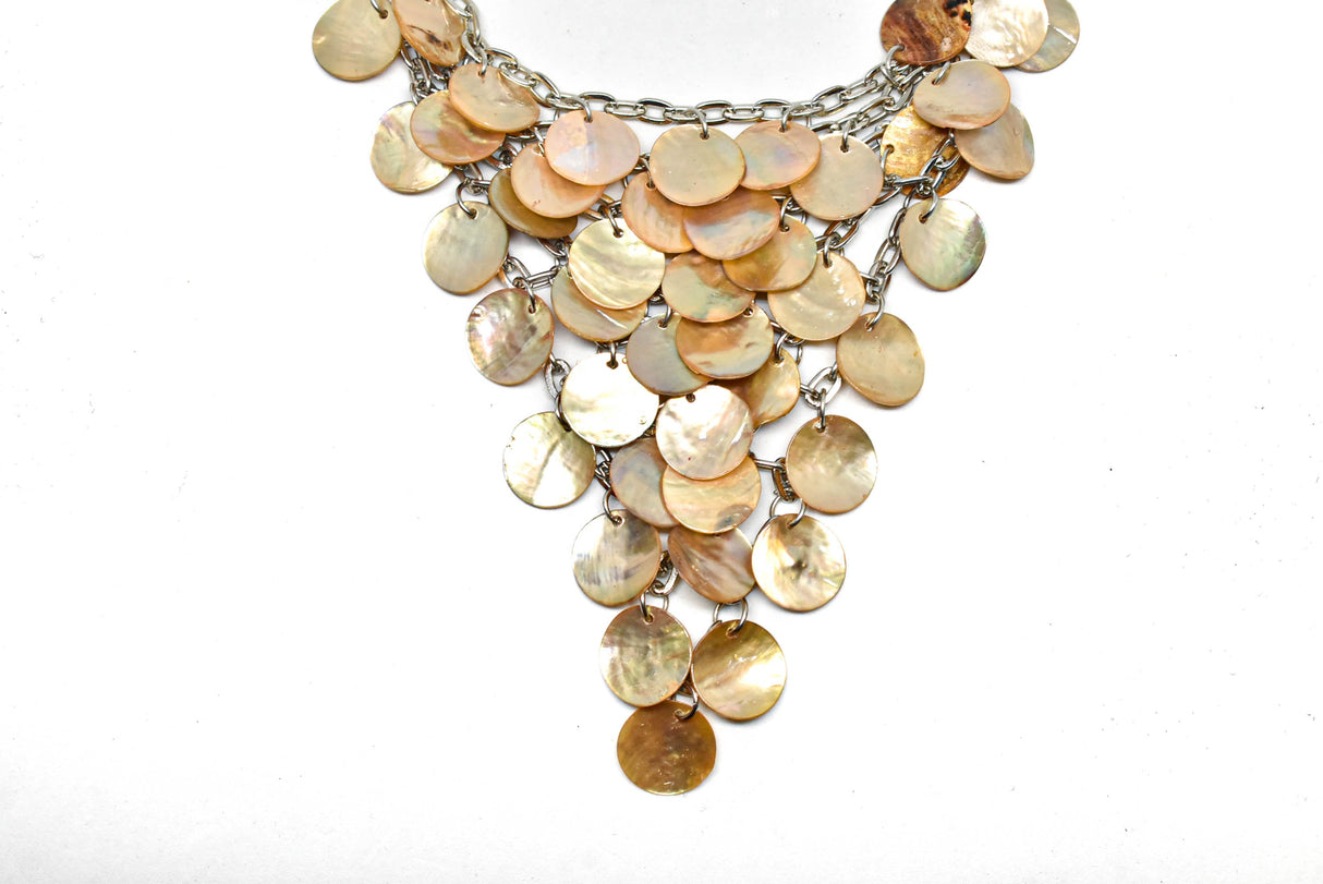 Shell Necklace Aurora Borealis 6.5 x 5
