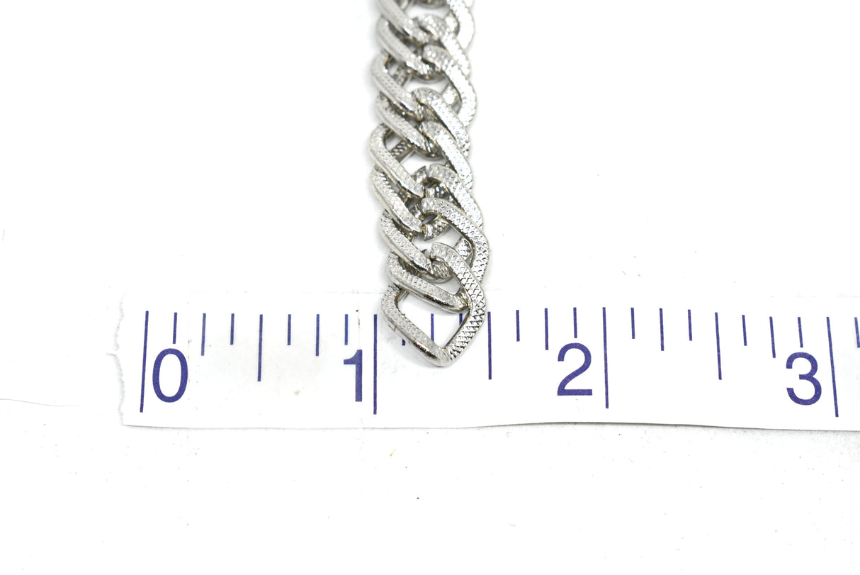 Double Link Etched Chain Gold 0.5"