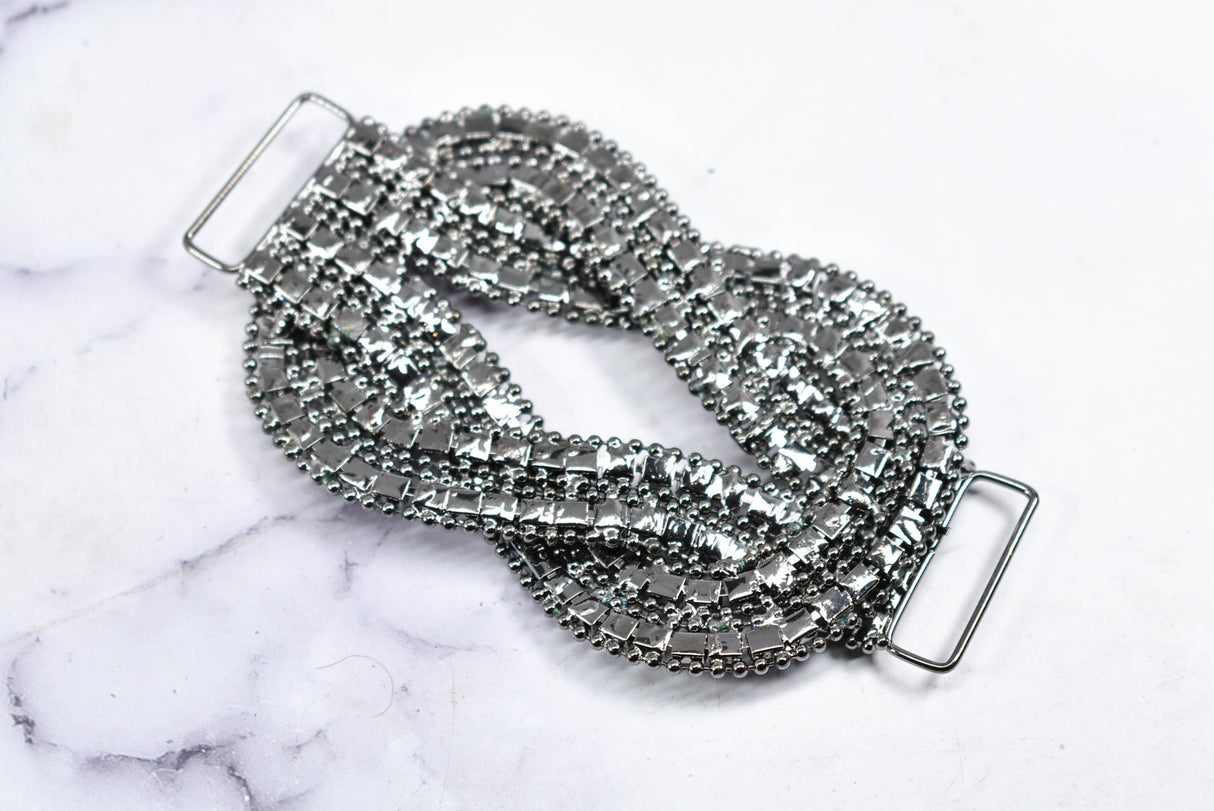 Rhinestone Connector Applique Knotted Clear 4.50 x 2.50