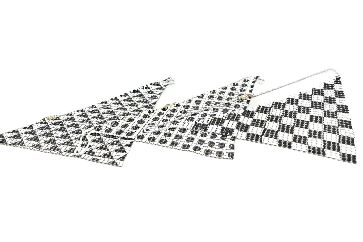 Metal Mesh Connector Checkered Black White