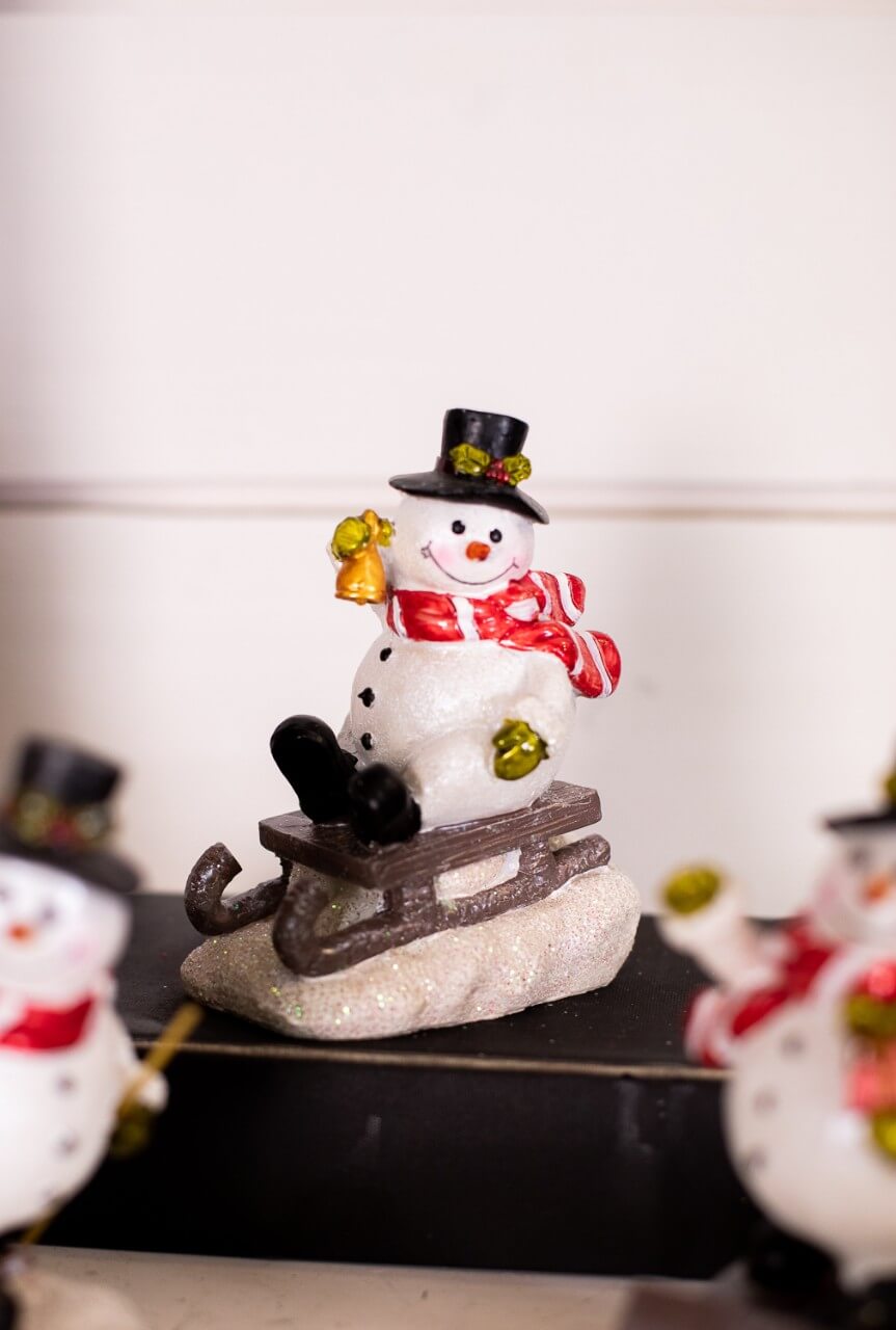 Resin Playing Jolly Snowman