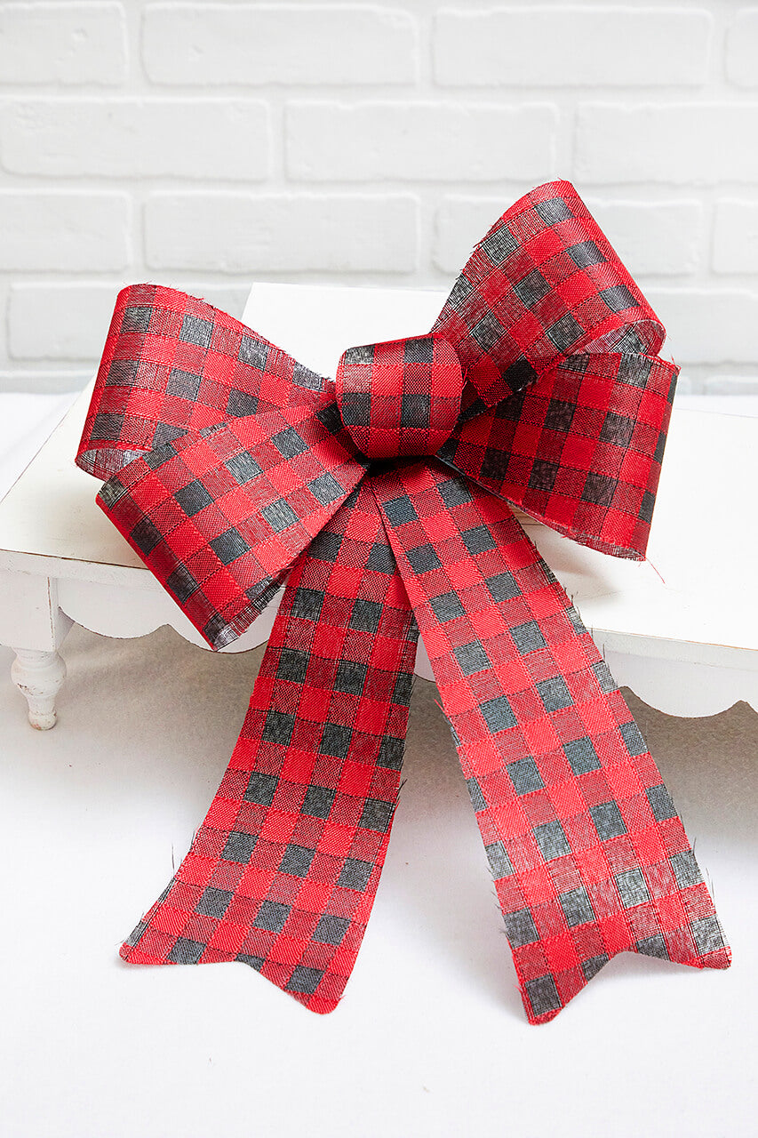 18'' x 14.5'' Acrylic Mesh Plaid Bow