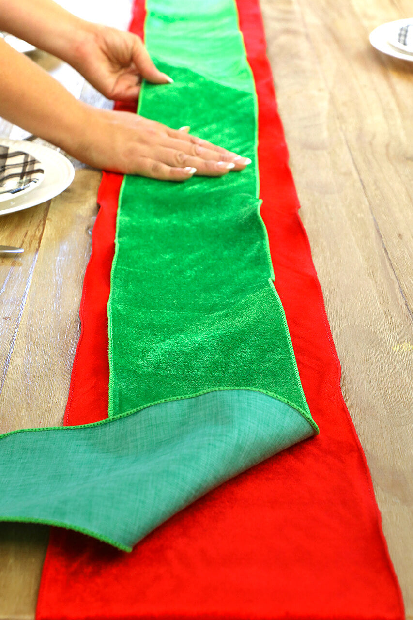 5.5" x 9' Table Runner on a Roll Green