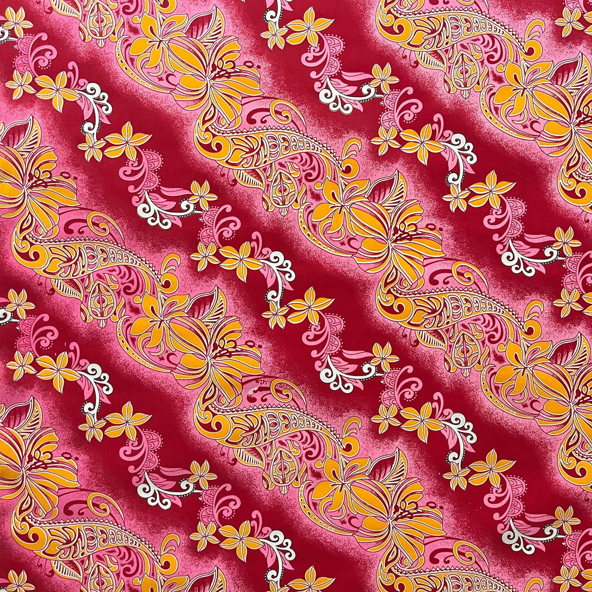 Diagonal Tiare Lei Polyester Fabric - Traditional Polynesian Tattoo Print, 36" X 45" (1 Yard)