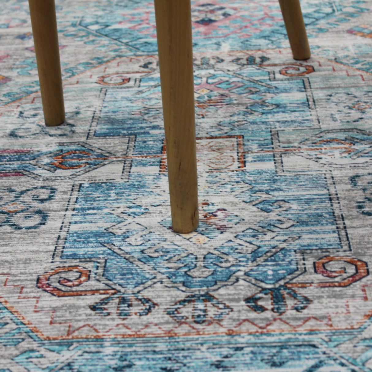 Beige Blue Orange Tones Vintage Faded Print Style Area Rug - Beige Blue Orange Vintage Faded Print, 5' X 7' And 7'6" X 10'3" (1 Unit)