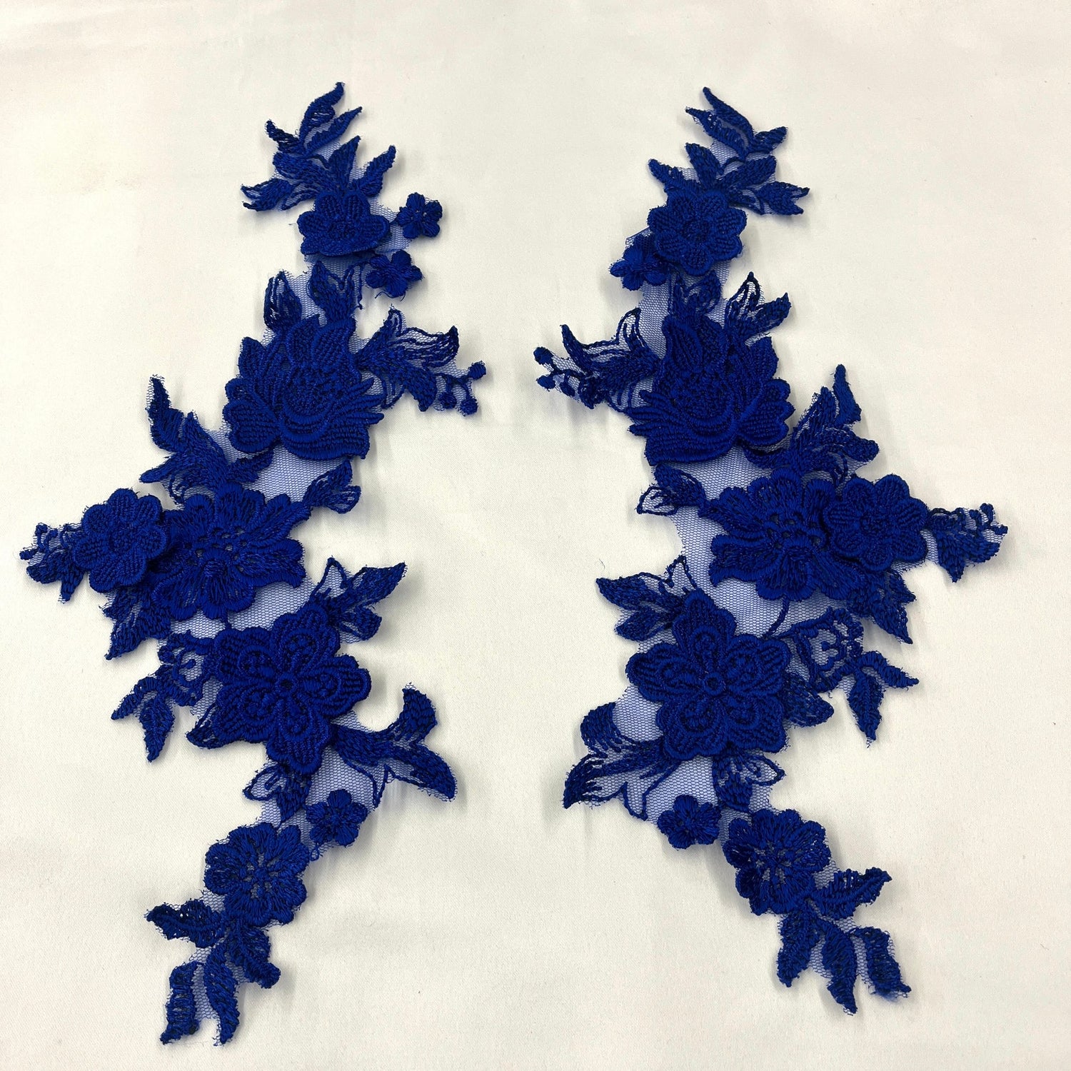 1 Pair 3D Floral Lace Applique Embroidered on 100% Polyester Net Mesh 12" x 4" Each Side