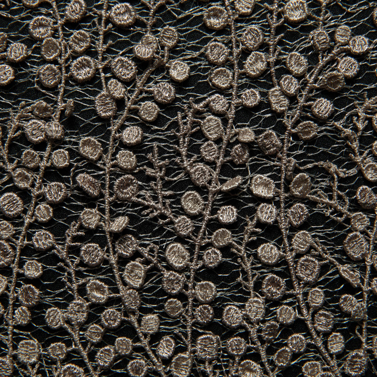 1 Yard Seagull Tulle Lace Fabric MP/P Dalang Embroidered Glorious Pattern 50/52" Wide