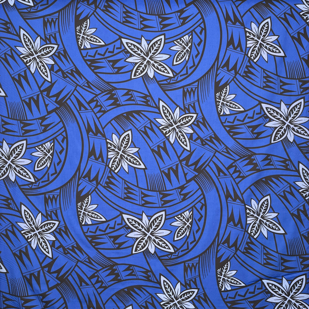 Floral Traditional Polynesian Tattoo Background Poly Cotton Fabric - White, 45" Width (1 Yard)