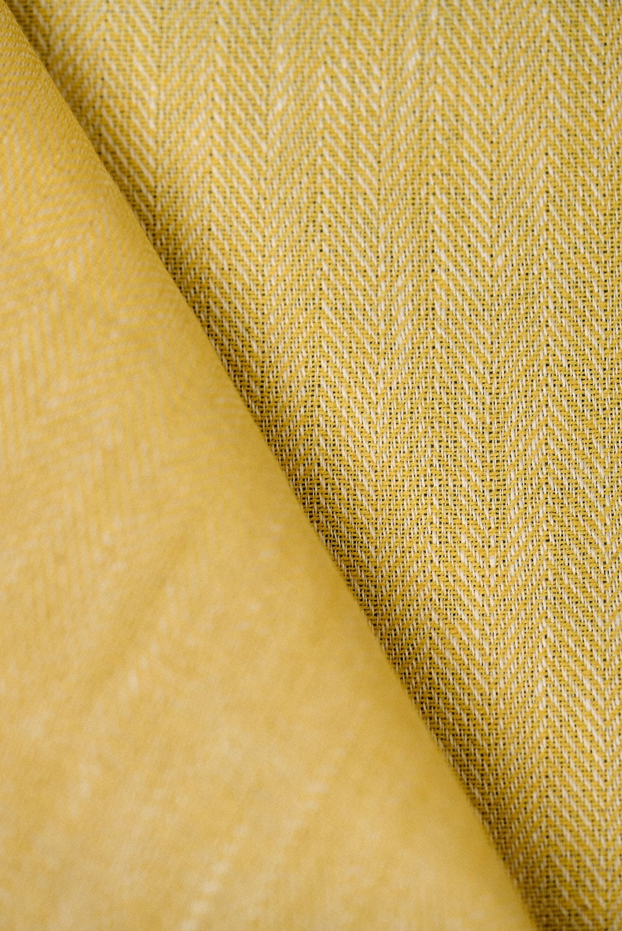 Linen Herringbone Yarn-Dyed Honey Fabric