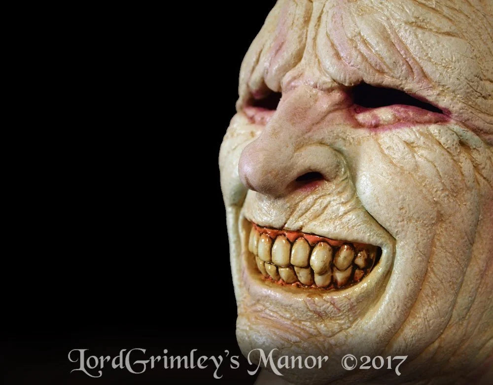 Officially Licensed Bram Stoker's Dracula - Dracula Formal
