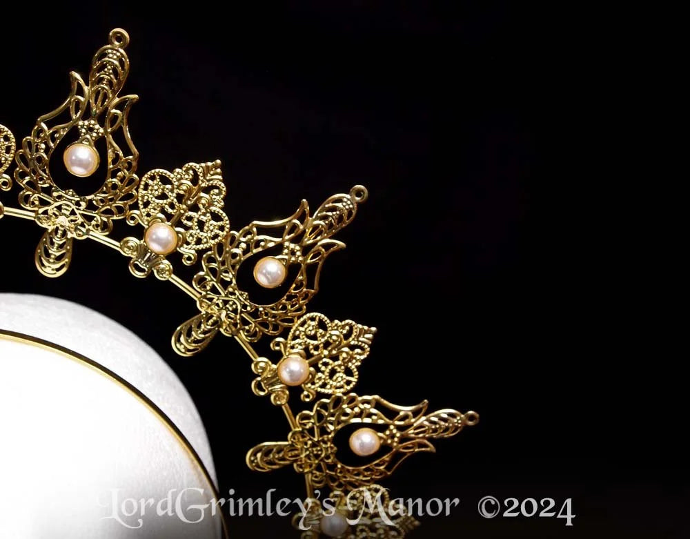 The High Priestess - Jeweled Tiara