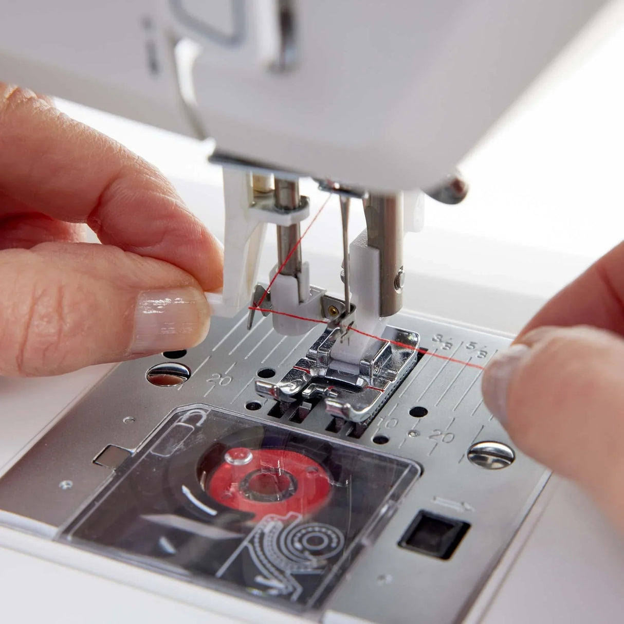 HUSQVARNA VIKING ONYX 25 Sewing Machine
