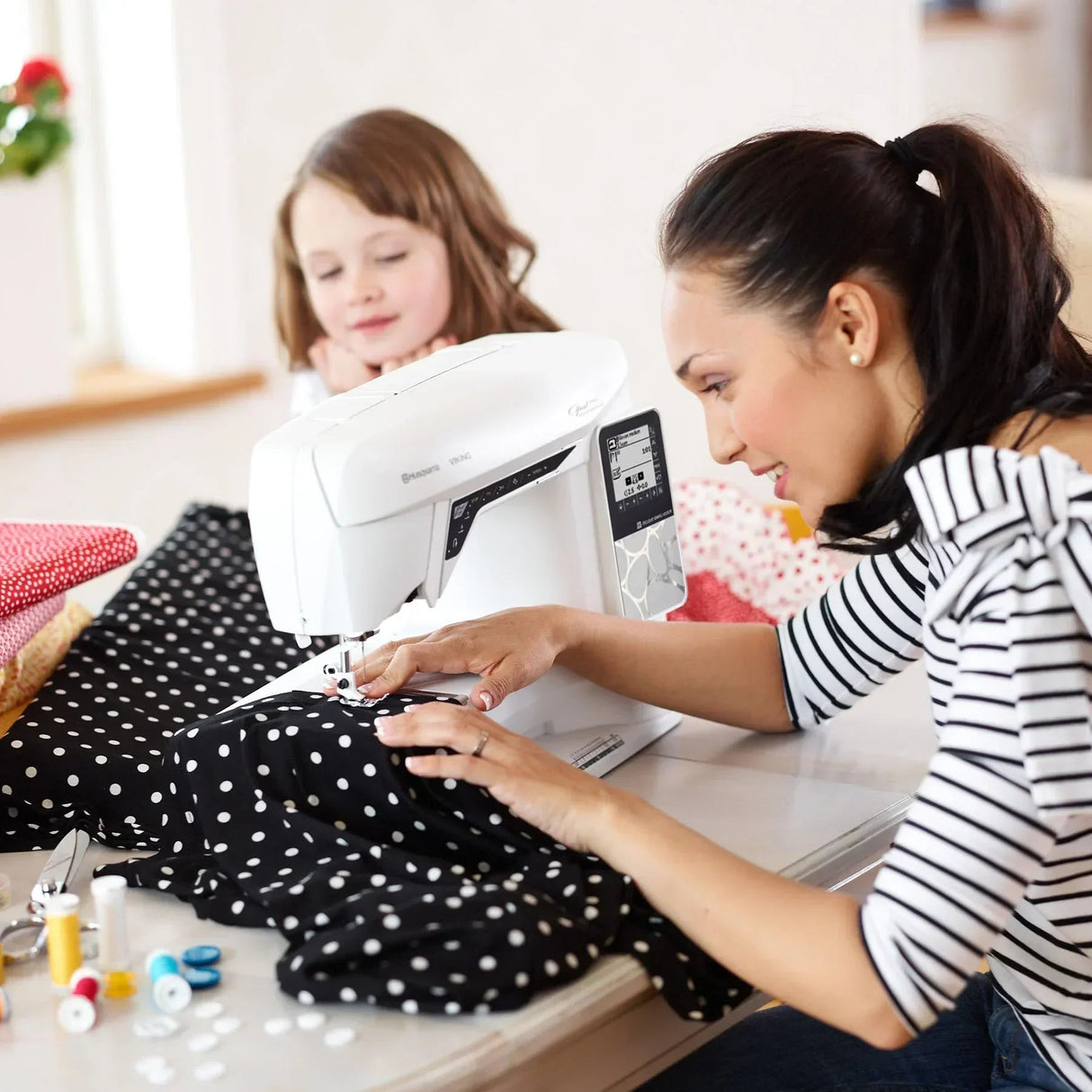 Computerized Sewing Machine with Sensor System
