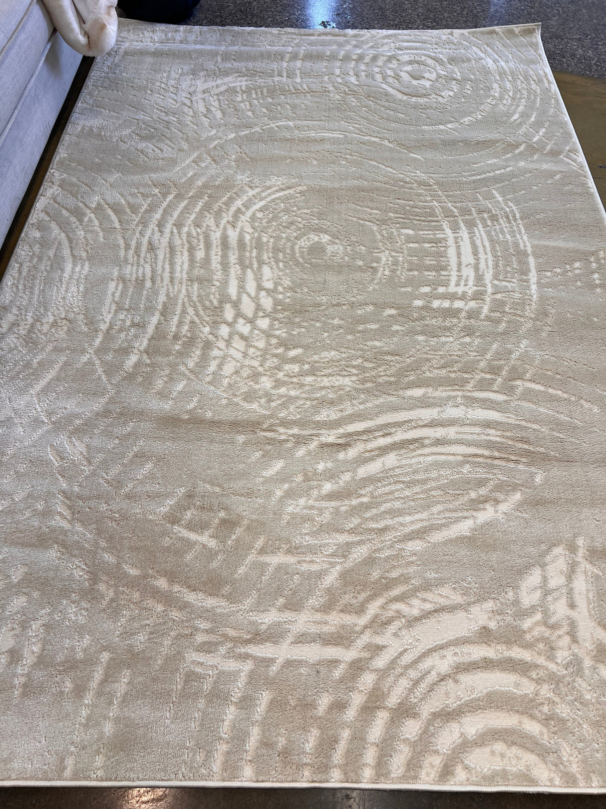 Bohemian Tone-On-Tone Creamy Beige Rug Crafted With High-Low Sandy Beige Circle Round Detail - Area Rug, Creamy Beige, High-Low Texture, 5' 3" X 7' 4", 8' X 11", 10' X 13" (1 Unit)