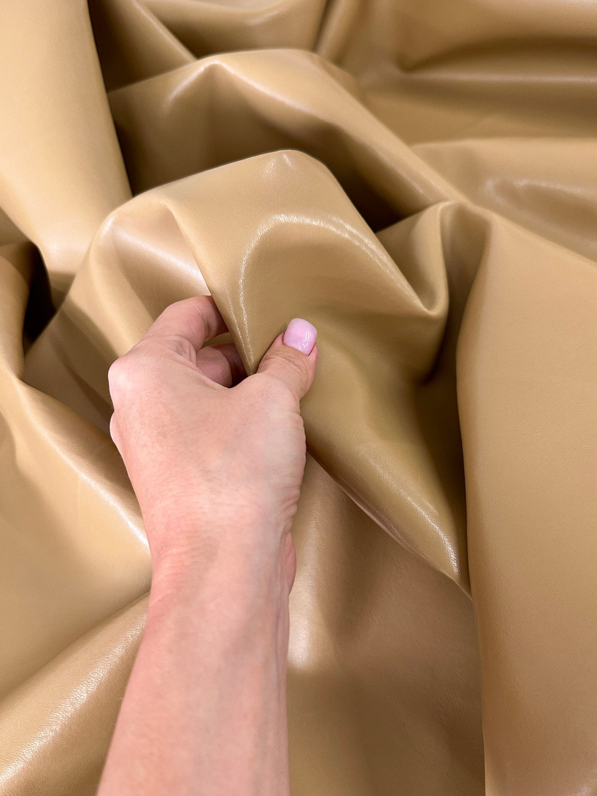 Stretch Faux Leather Caramel