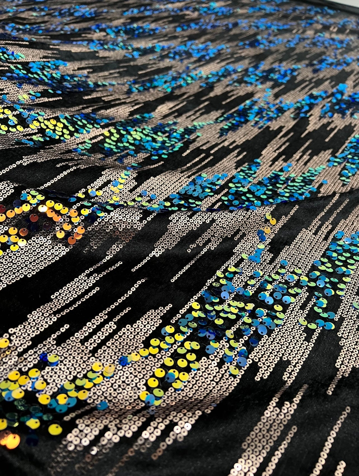Stretch Sequin Velvet Multicolor