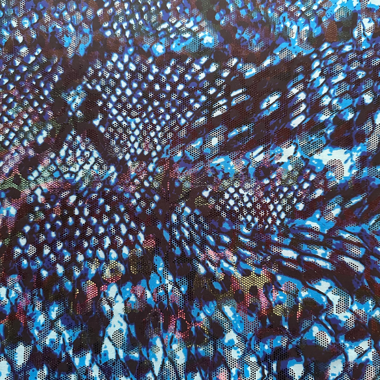 Polyester Spandex Fabric Illusion Snake 60"