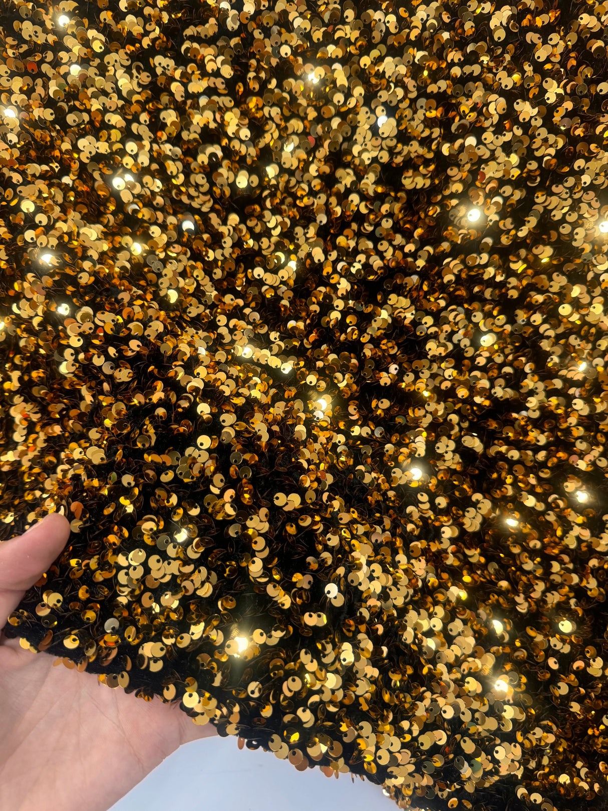 Sequin Velvet Deep Gold