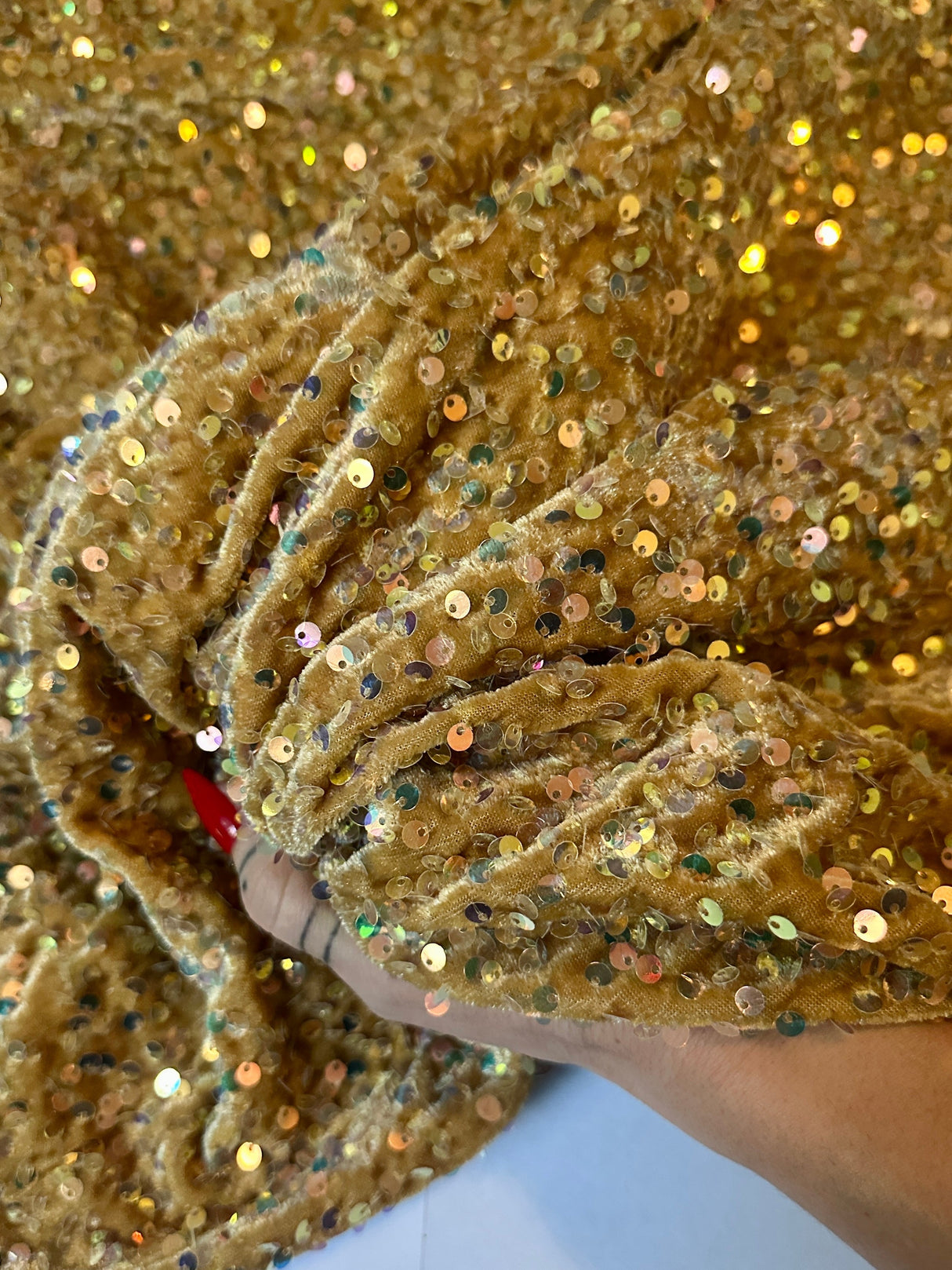 Sequin Velvet Caramel Gold