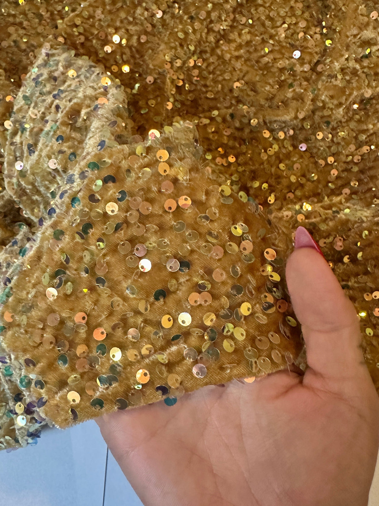 Sequin Velvet Caramel Gold