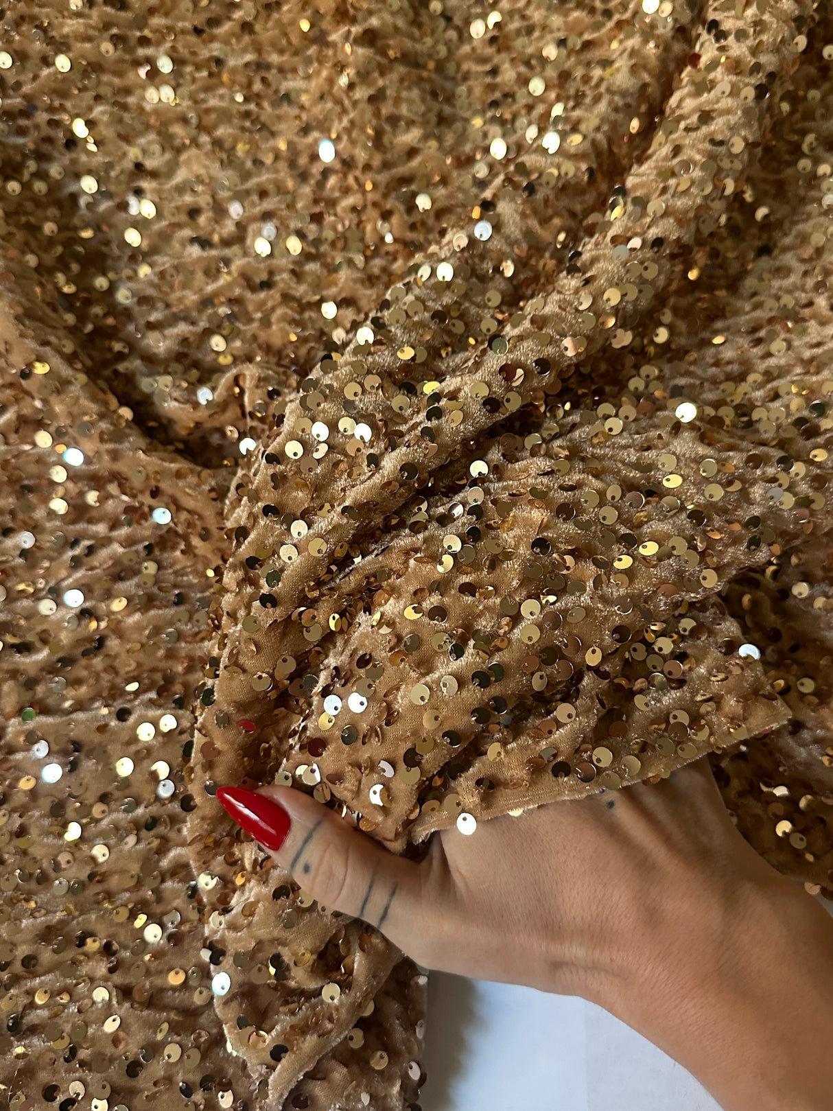 Stretch Sequin Velvet Gold Champagne