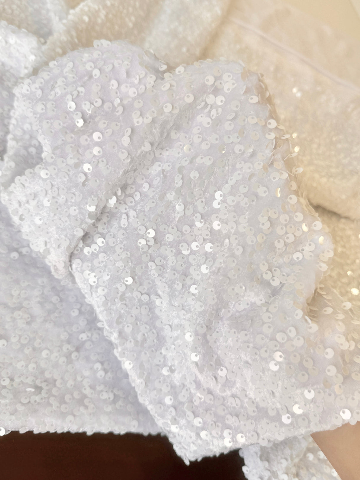 Sequin Velvet White