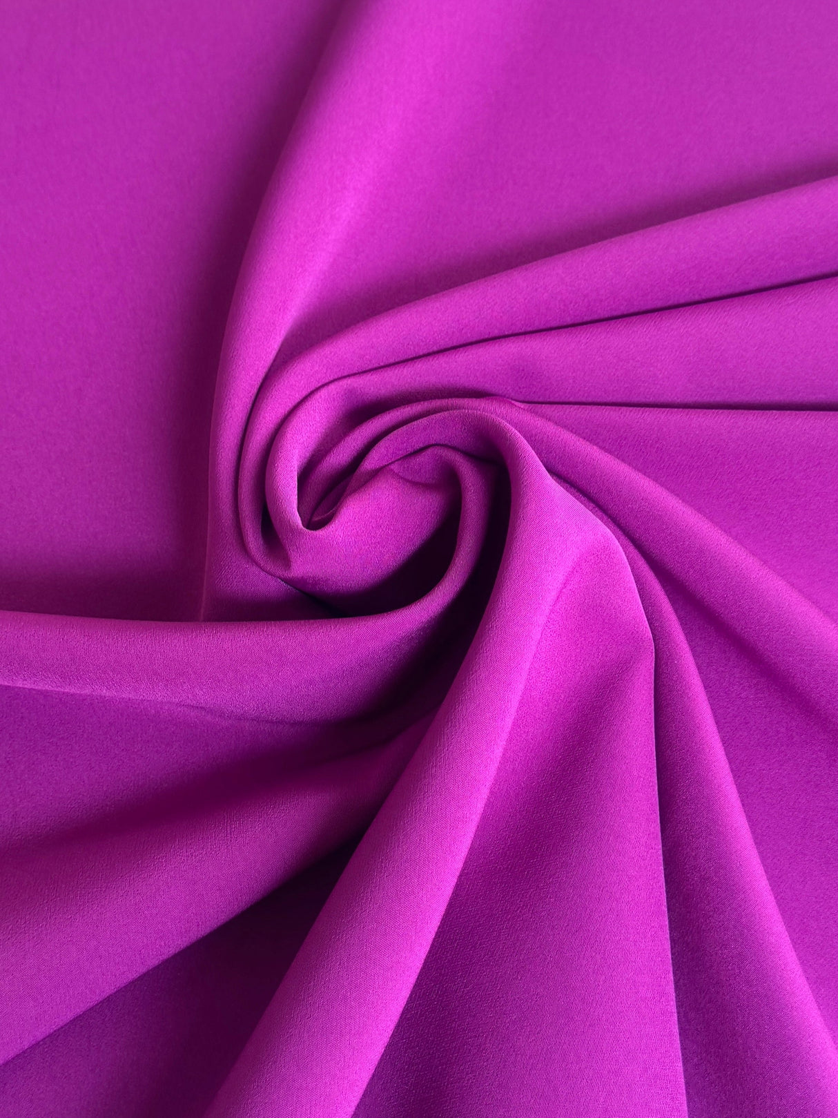 Stretch Crepe Magenta