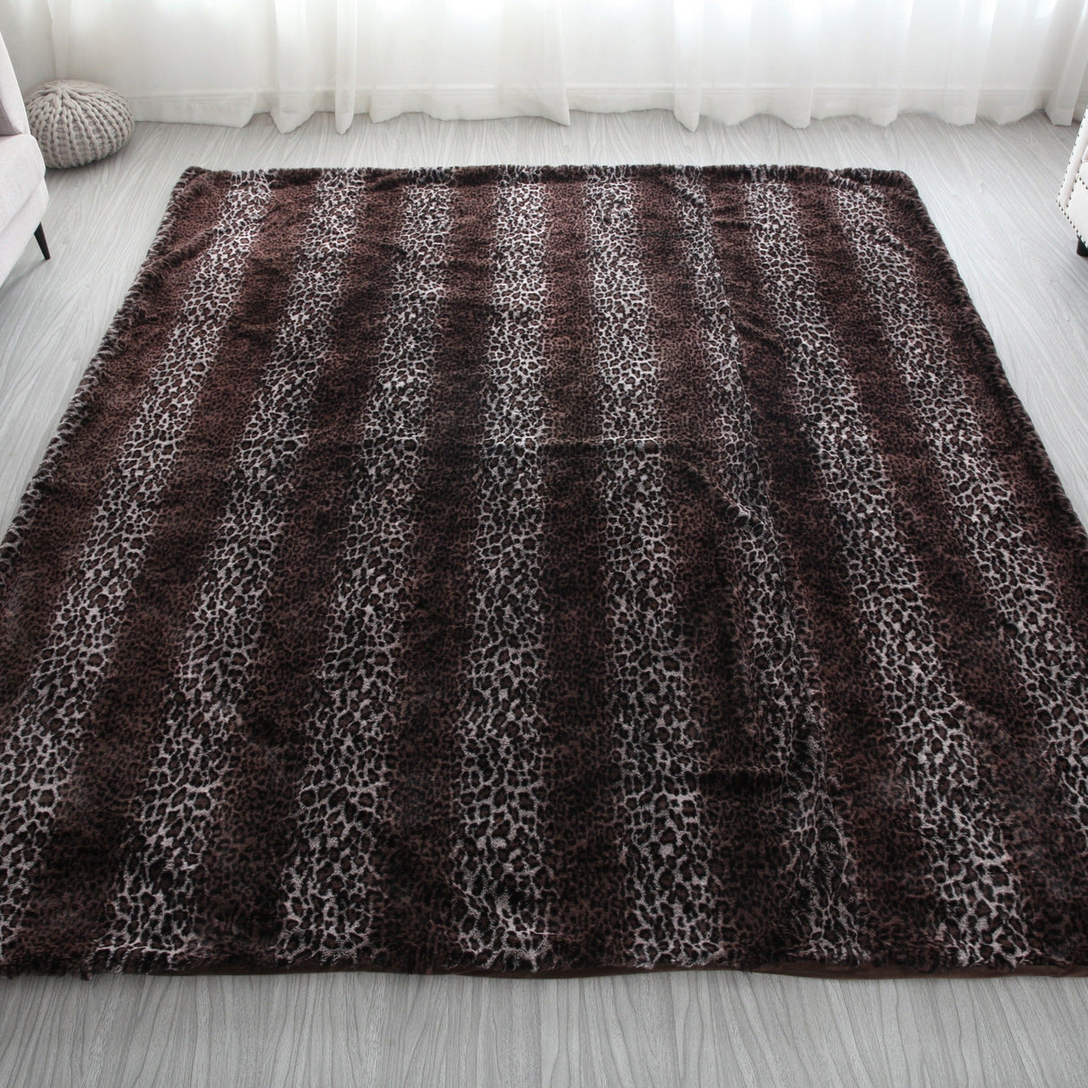 Leopard Cheetah Jaguar Feline Animal Print Faux Fur Fabric - Brown Animal Print, 1" Pile Height (1 Yard)