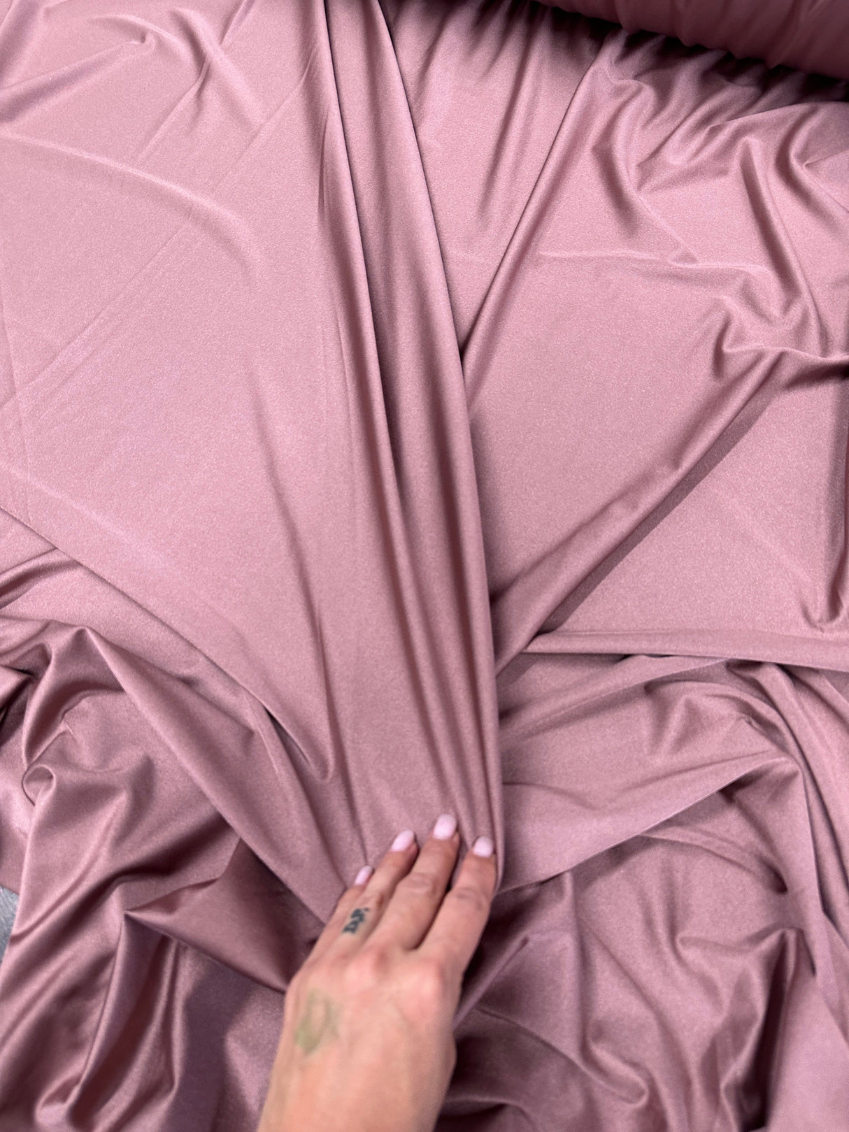 Shiny Yoga Spandex Mauve