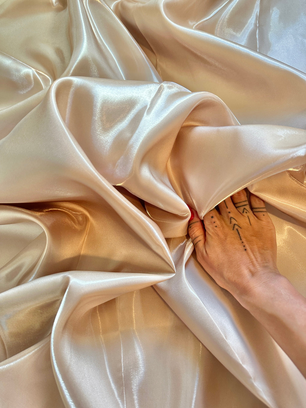Liquid Bridal Satin Champagne
