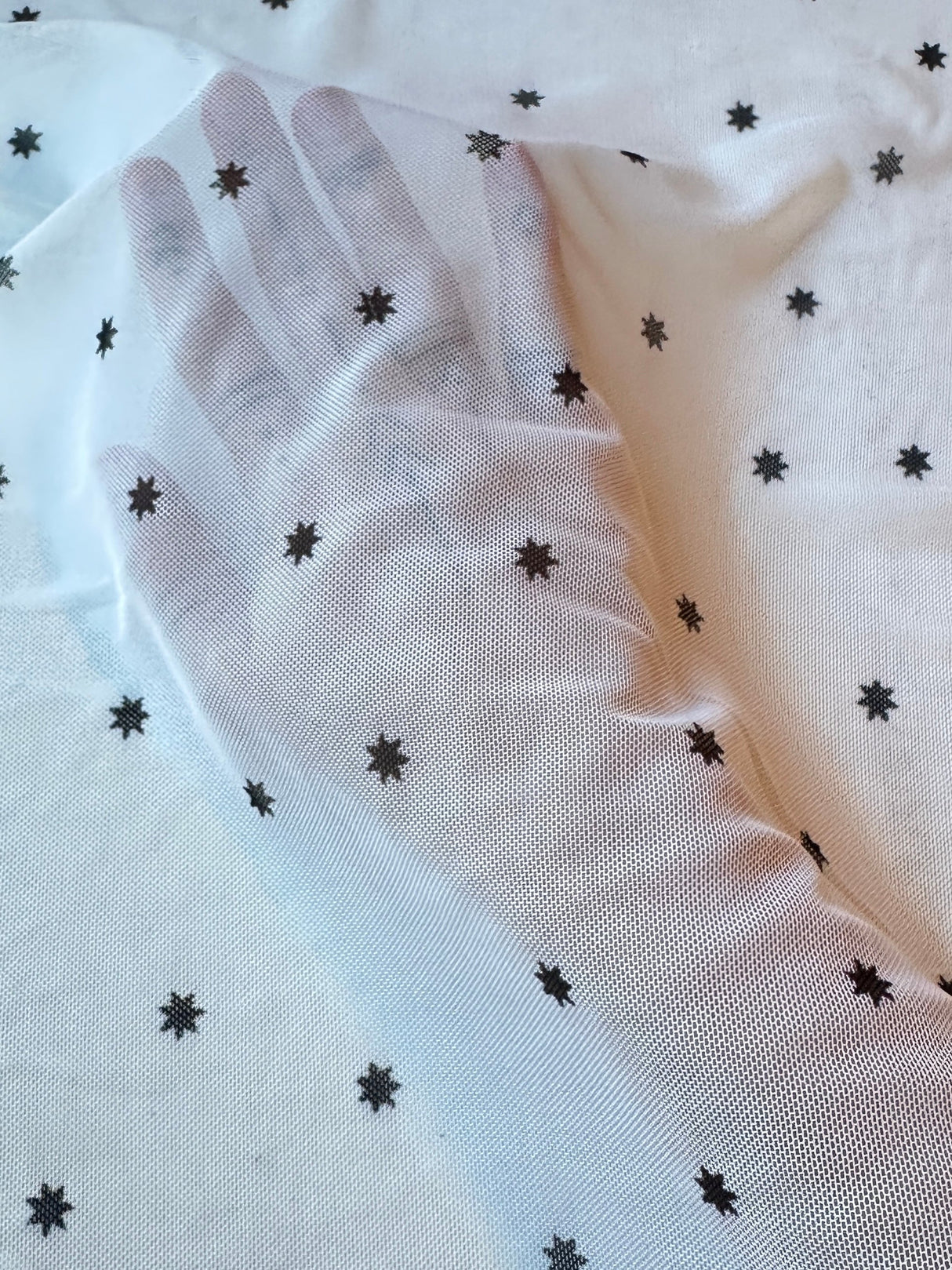 Printed Power Mesh White Black Star