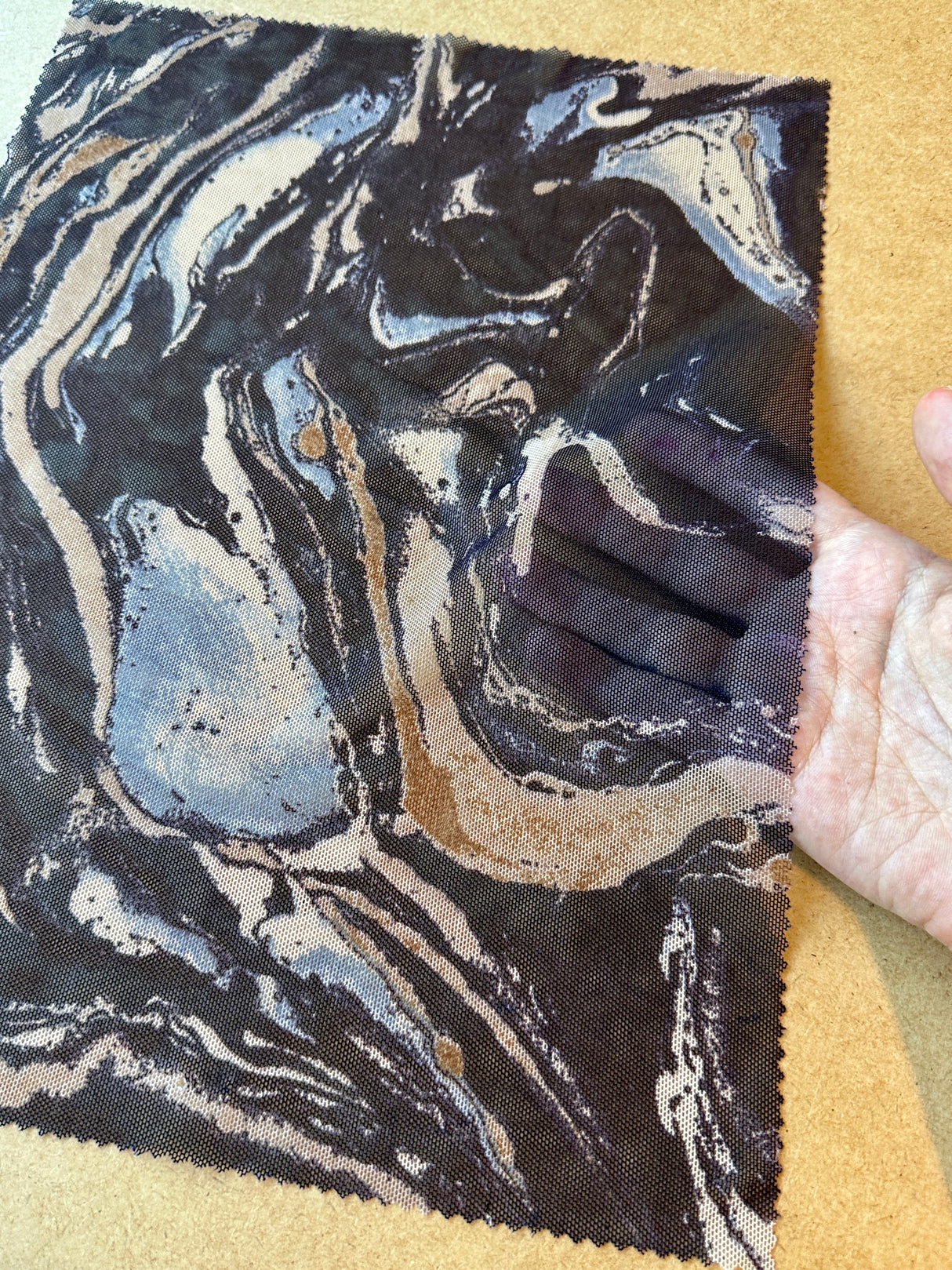 Power Mesh Black Marble