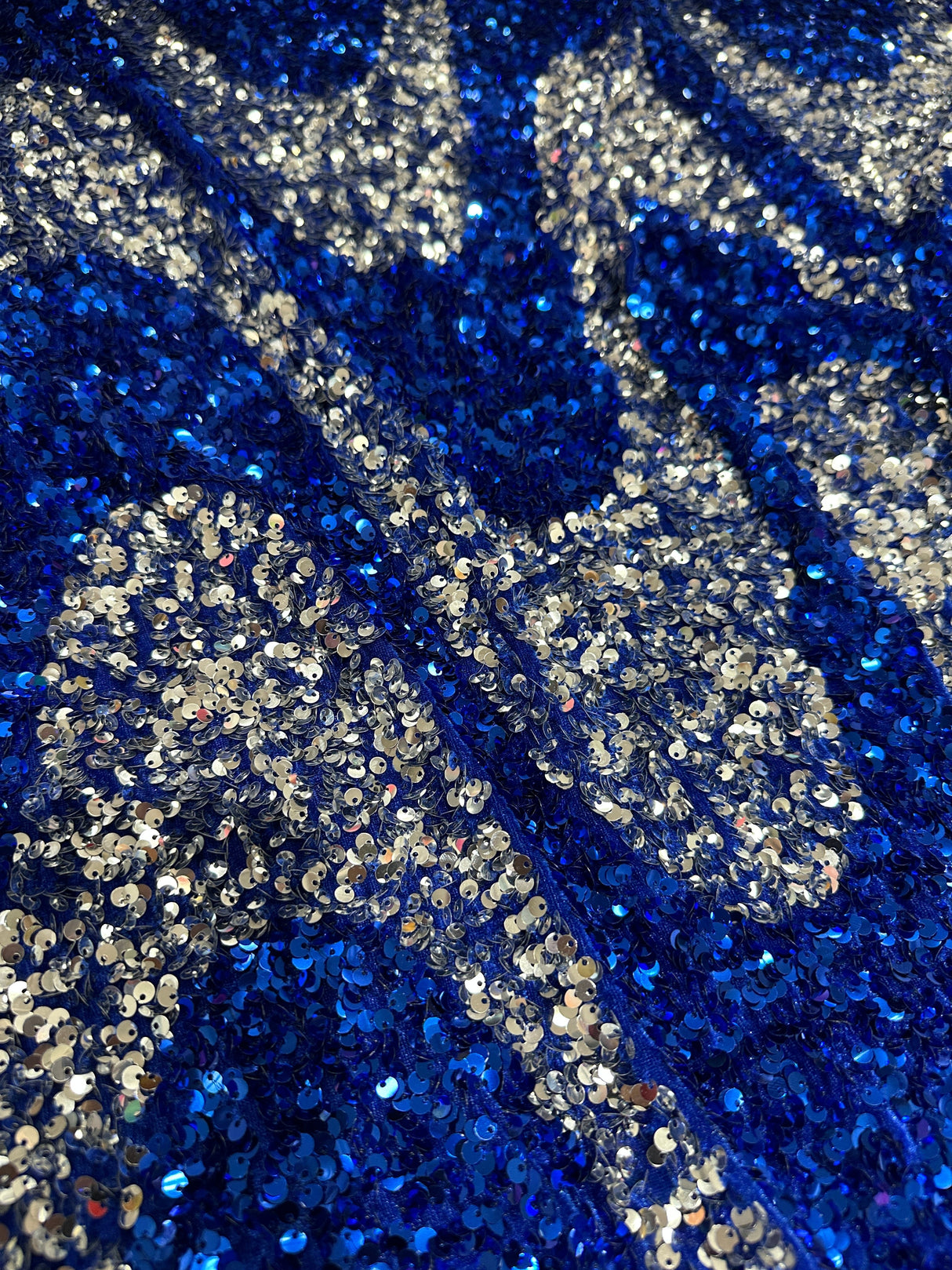 Stretch Sequin on Velvet Silver Blue