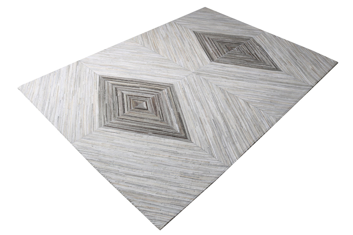 Geometric Diamond Cowhide Patchwork Rug - 100% Hairon Leather Fabric - Multi Geometric Diamond Pattern, Felt Backing (5' X 7')