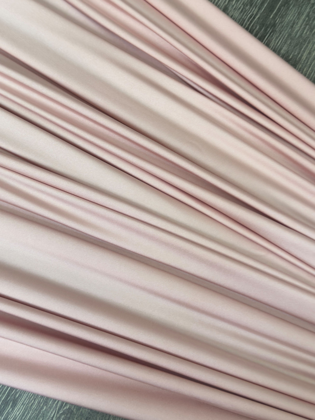 Shiny Yoga Spandex Blush Pink