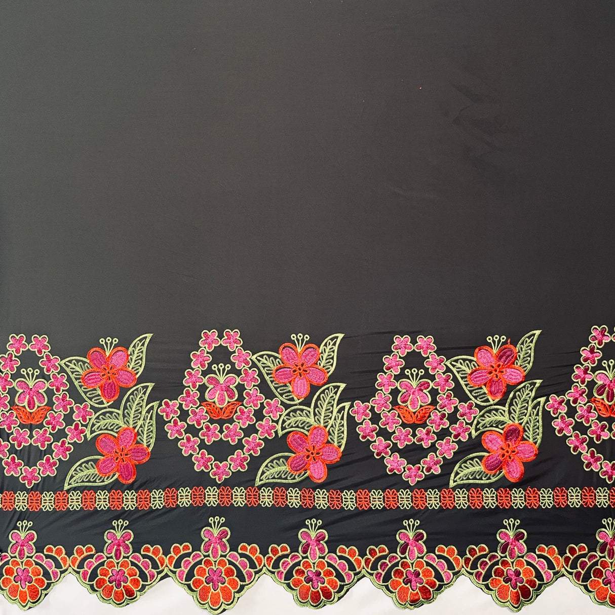 Polyester Floral Embroidered Border Fabric