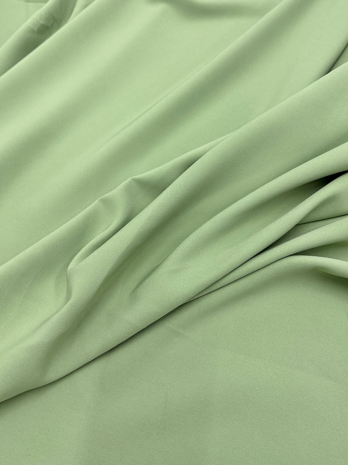 Stretch Crepe Pistachio