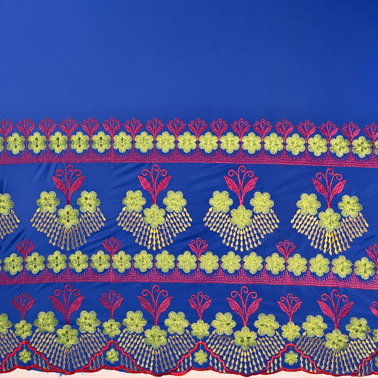 Polyester Embroidered Hibiscus Double Border Fabric